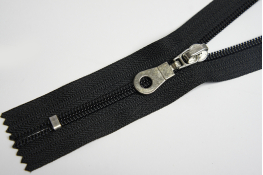  Застiбка-блискавка  Т5   18 см  (МН)  |1: чорн. |