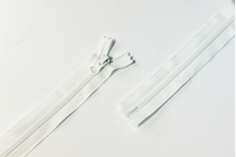  Застiбка-блискавка  Т5   18 см  (YKK)  |2: білий 050|