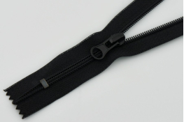  Застiбка-блискавка  Т6   20 см  |1: чорн. |