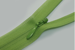  Блискавка 60 см (YKK)  |7: зелен.світл. 536|