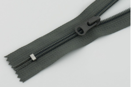  Застiбка-блискавка  Т5   20 см  (МН)  |1: сірий |