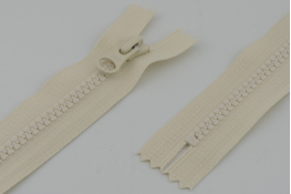  Блискавка 18 см "трактор"  Т5 (YKK)  |2: молочн. |