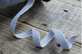  Тасьма велюр 15 мм клiтинка  |1: сірий світл. |