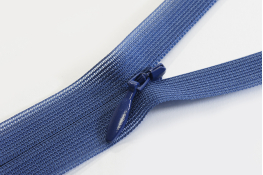  Блискавка 20 см (YKK)  |9: синій темн. 388|