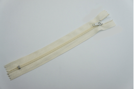  Застiбка-блискавка  Т4   18 см  (МН)  |2: молочн. |