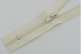  Застiбка-блискавка  Т4   18 см  (МН)  |2: молочн. |